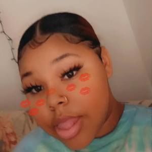 Meet your Posher, Maerissa